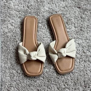 Old Navy Knotted Slide Sandals